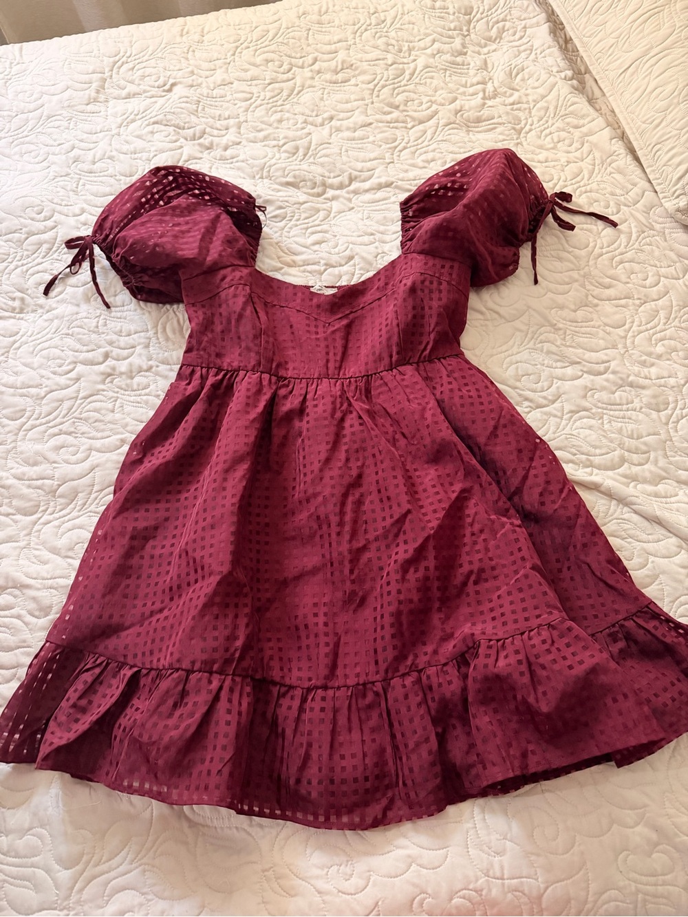 Entro Burgundy Puff Sleeve Tiered Mini Dress Size L